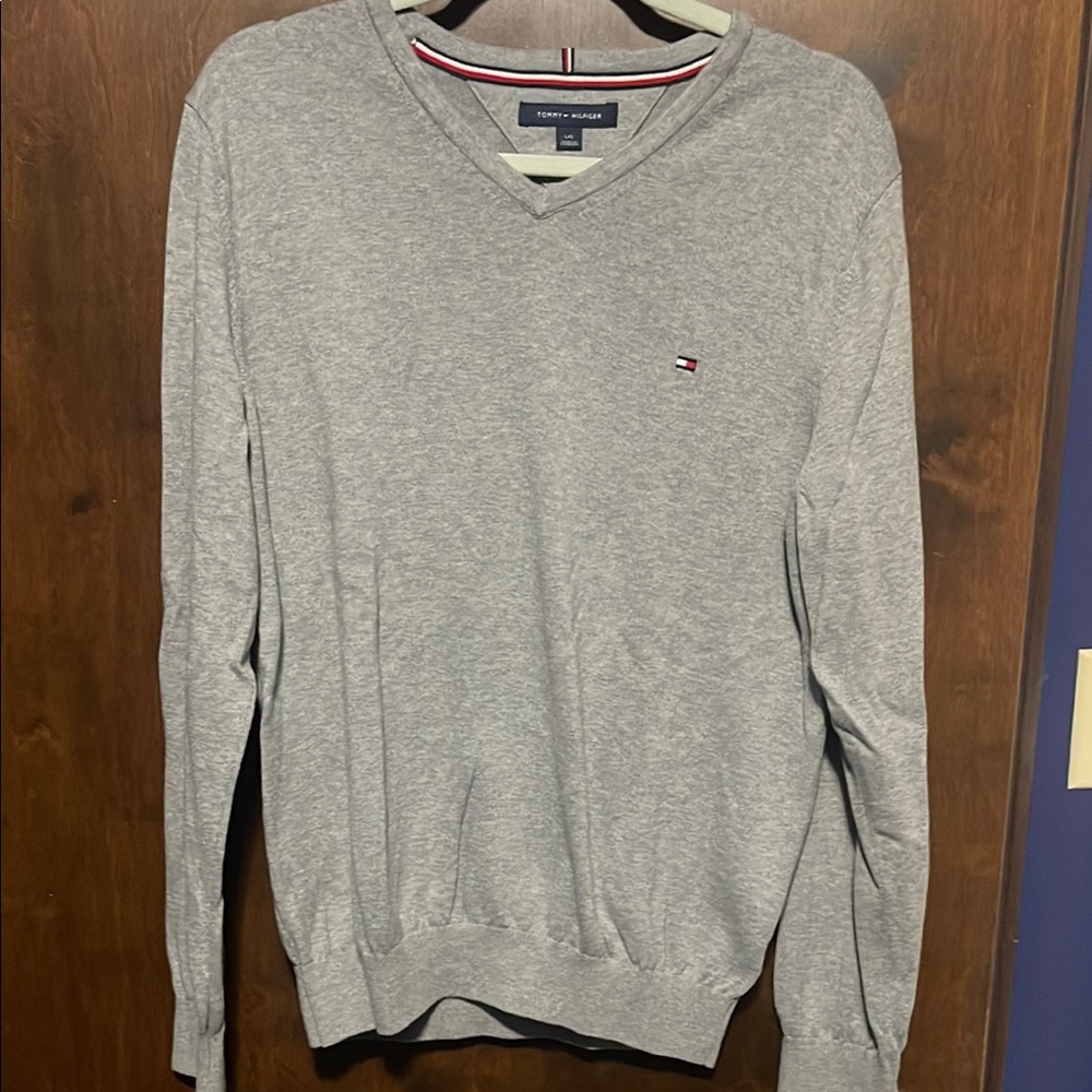 Tommy Hilfiger Gray V-Neck Men's Sweater